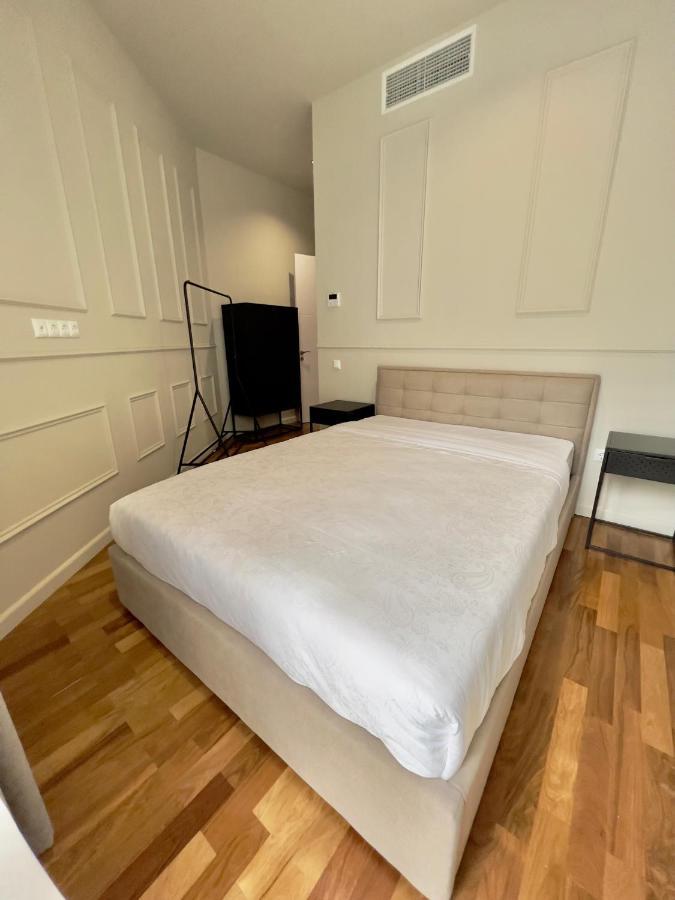Kinotel Batumi Ngoại thất bức ảnh